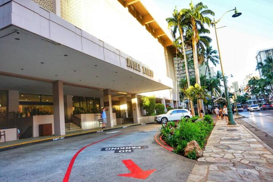 1508- Heart Of Waikiki With Kitchen-Free Parking-King Bed-Corner Unit Apartment โฮโนลูลู ภายนอก รูปภาพ