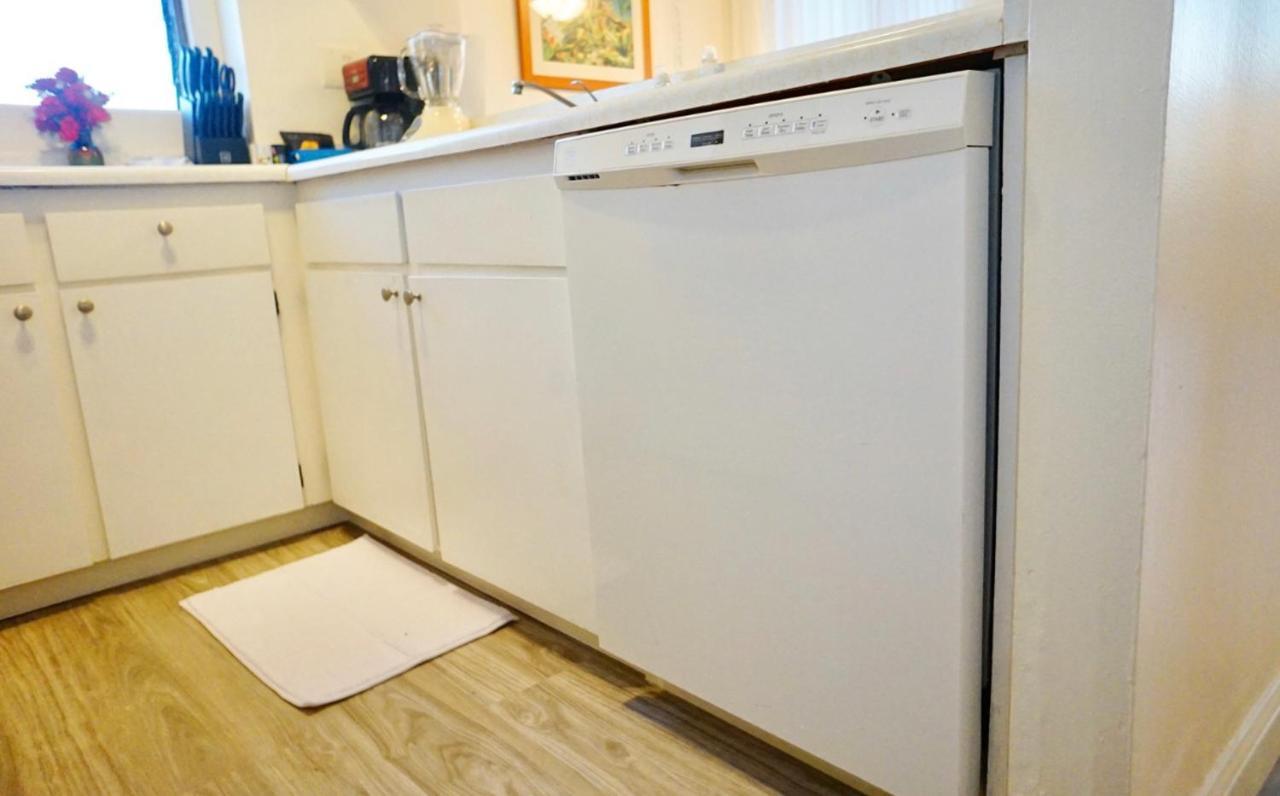 1508- Heart Of Waikiki With Kitchen-Free Parking-King Bed-Corner Unit Apartment โฮโนลูลู ภายนอก รูปภาพ